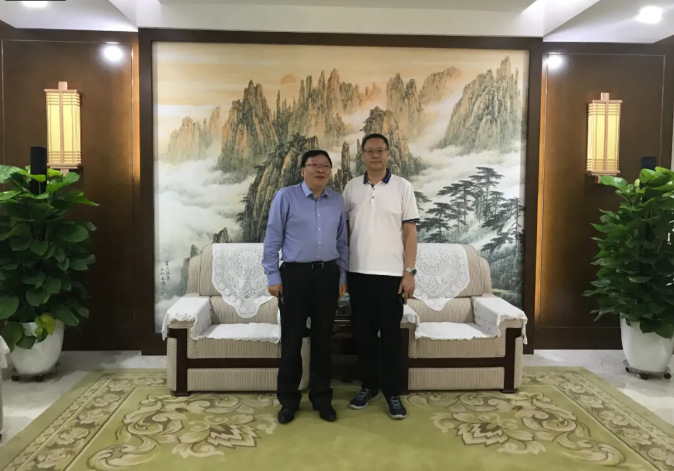 博濟(jì)醫(yī)藥董事長王廷春一行赴河南仲景宛西制藥考察交流